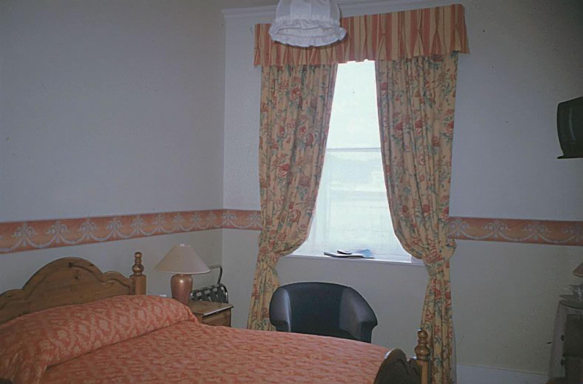 Inn At Ardgour Onich Eksteriør billede